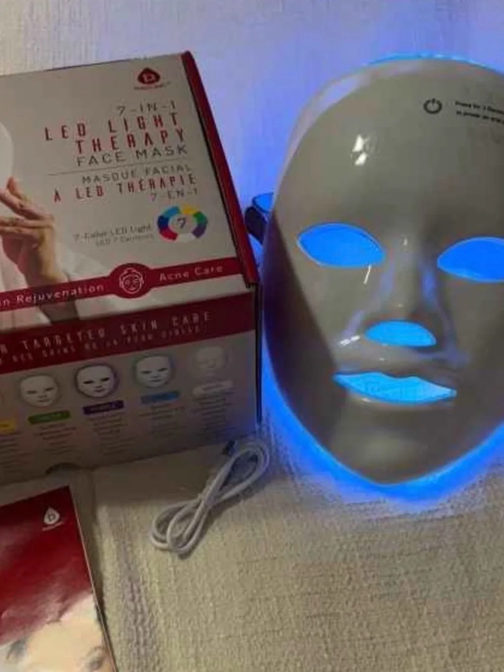 7-in-1 LED Light Therapy Face Mask - White